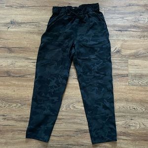 Lululemon Stretch High-Rise Pant 7/8 Length